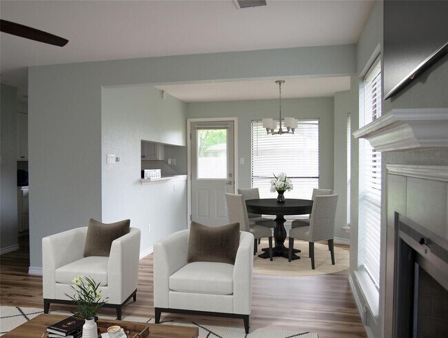 Building Photo - 2501 Autrey Dr