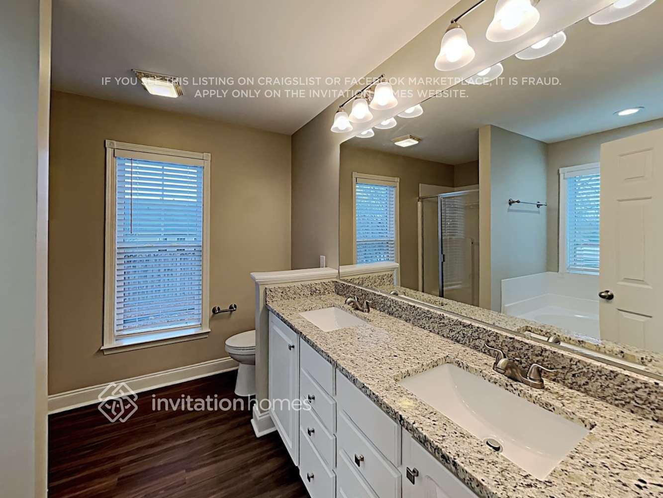 Building Photo - 508 Riverglen Dr NW