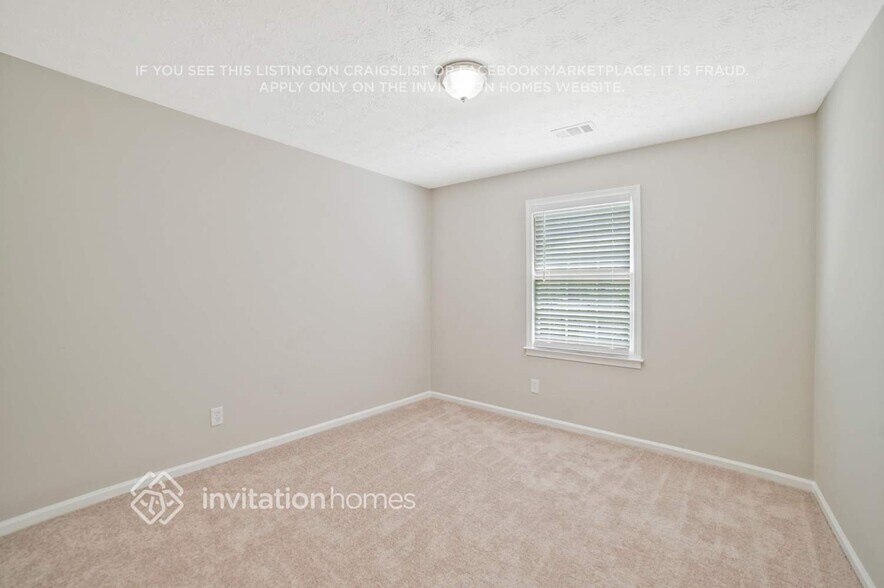 Building Photo - 444 Mephisto Cir