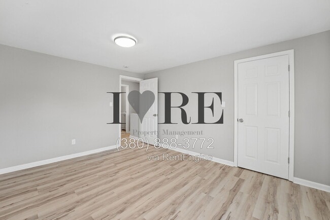 Building Photo - 3077 Morsetown Ct S