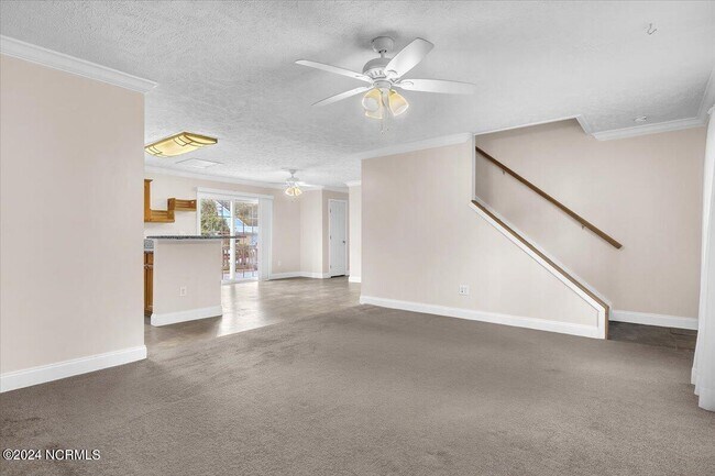 Building Photo - 3075 McCall St SW