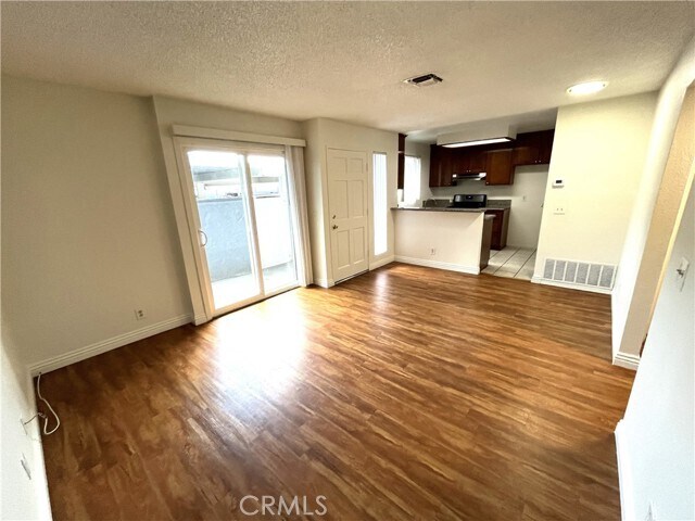 Building Photo - 14030 McClure Ave