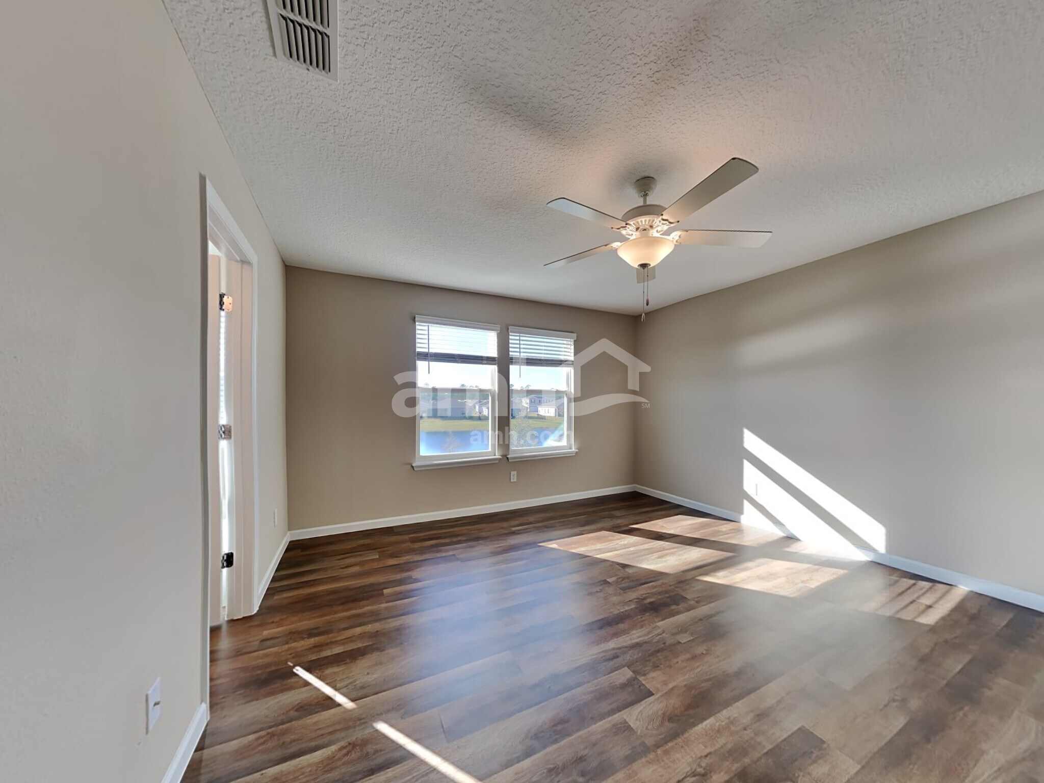 Building Photo - 173 Edge Park Trl