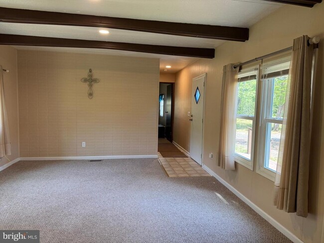 Building Photo - 1433 Hoppa Rd