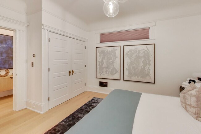 Building Photo - 2274 Fulton St