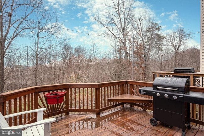 Building Photo - 9776 Corbett Cir
