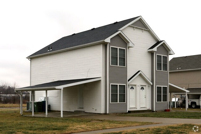 Building Photo - Evanda Estates