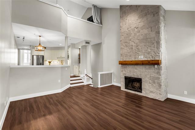 Building Photo - 3235 Cole Ave