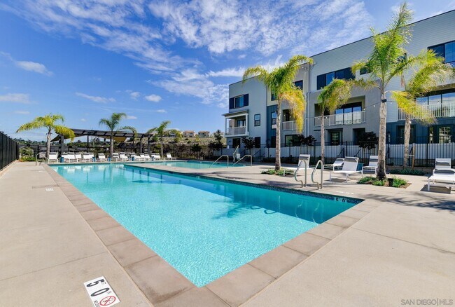 Building Photo - 2540 Chamomile Ln
