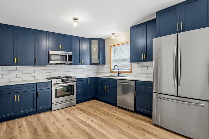 kitchen view 2 - 313 West St