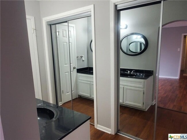 Building Photo - 1217 Craig St