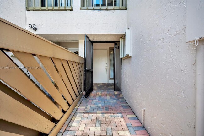 Building Photo - 22845 Ironwedge Dr