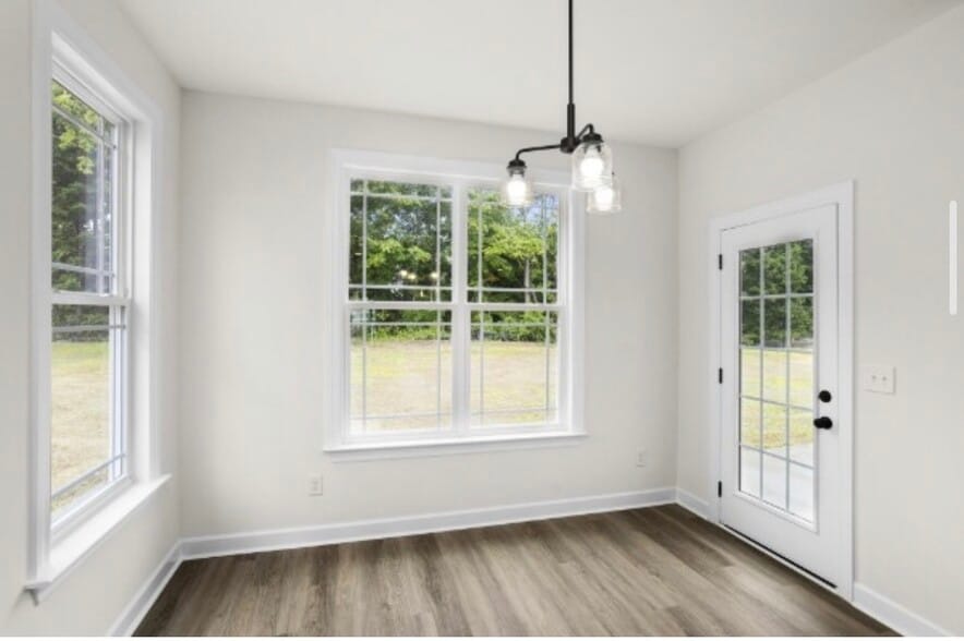 Building Photo - 5021 Salient Dr