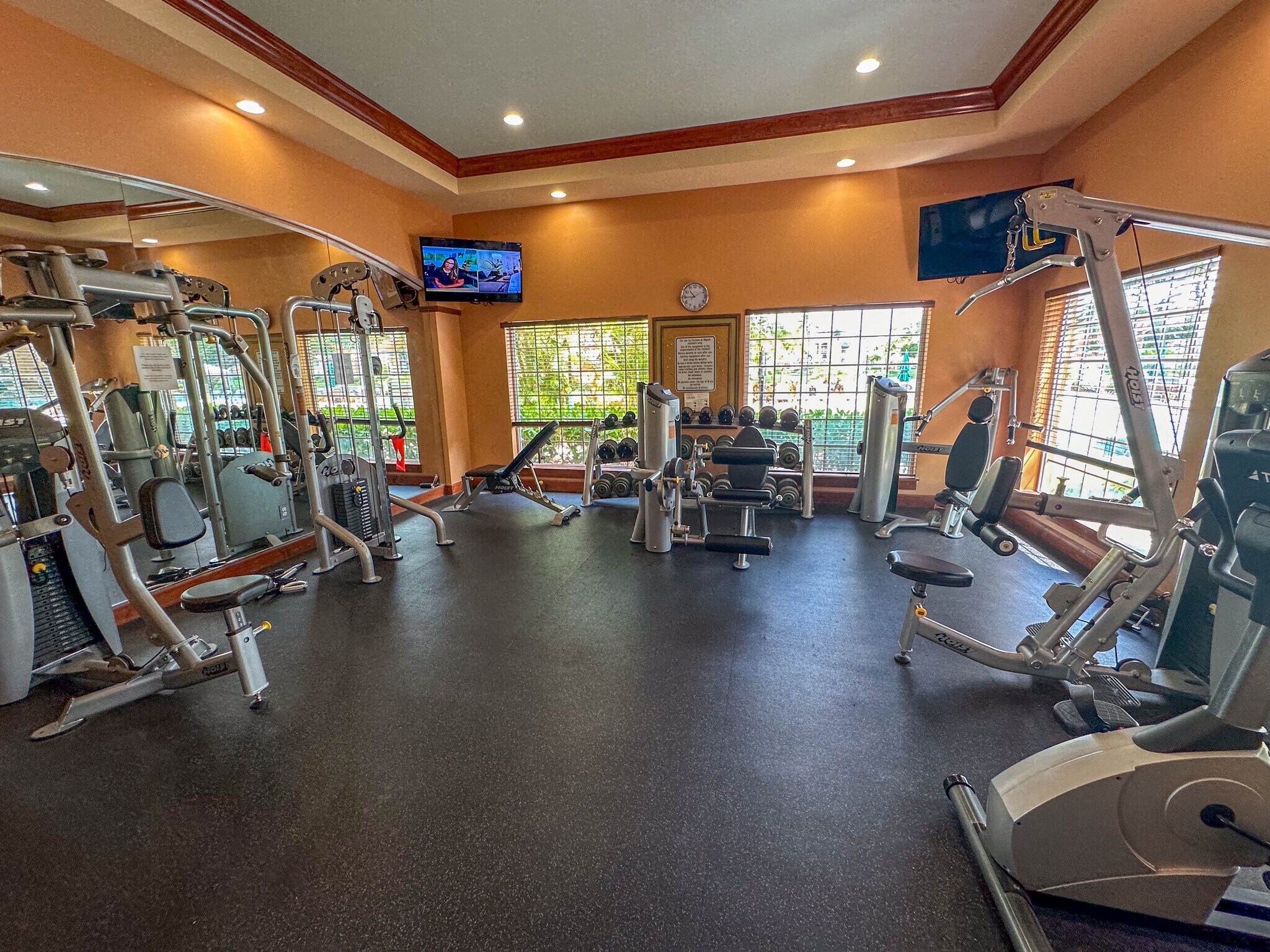 Building Photo - 1250 Wildwood Lakes Blvd