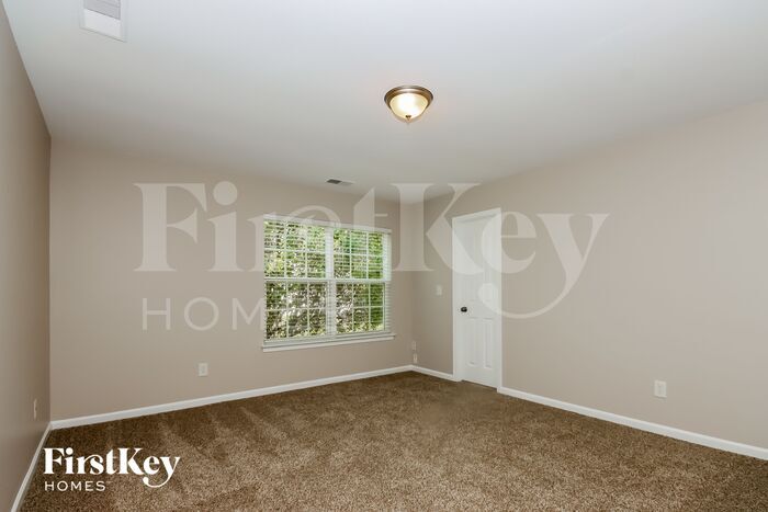 Building Photo - 8322 Rolling Meadows Ln