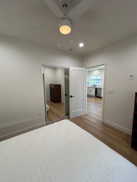 Building Photo - 6038 Maury Ave