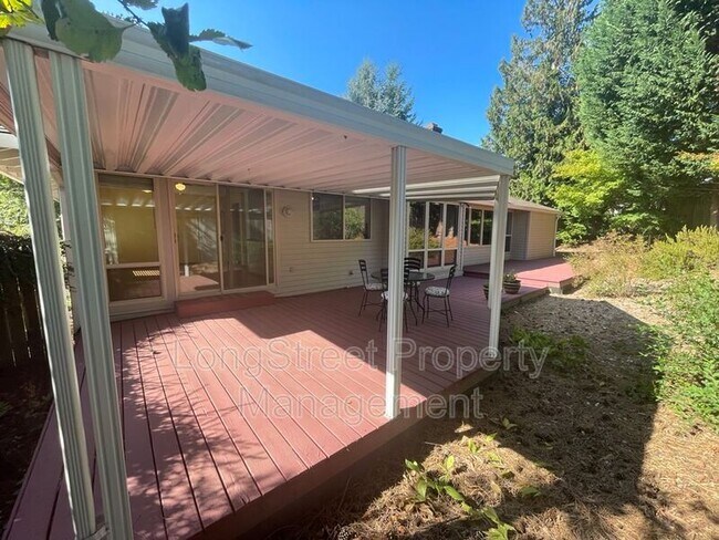 Building Photo - 5510 NW Innisbrook Pl
