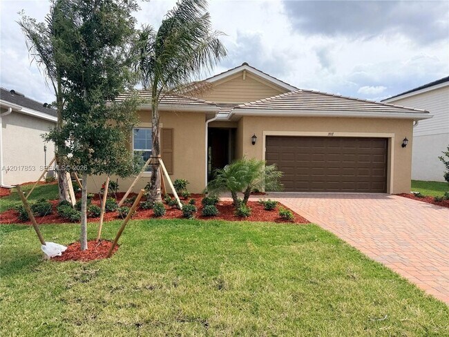 Building Photo - 3917 Passion Vine Dr