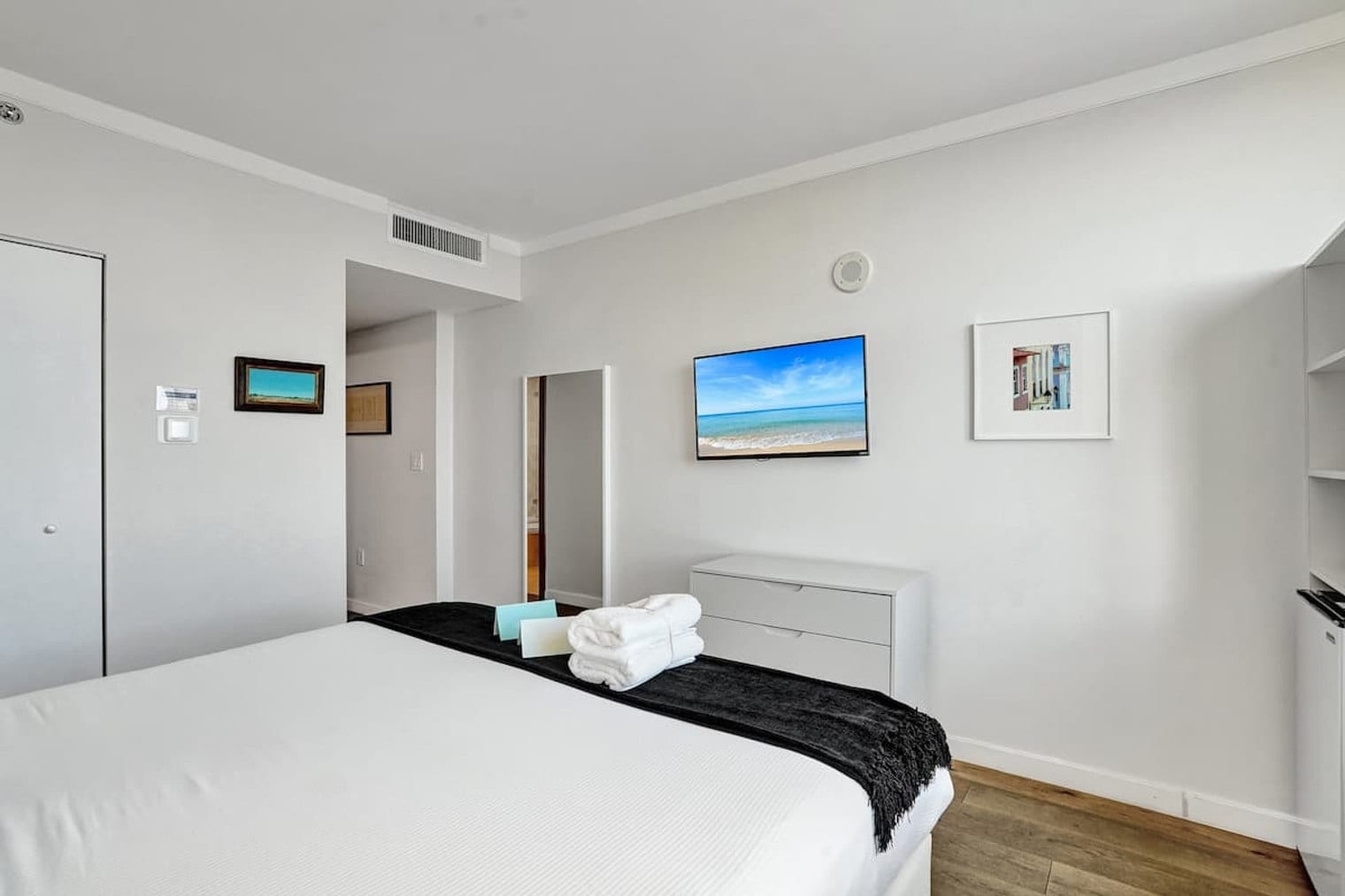 Building Photo - 2889 McFarlane Rd