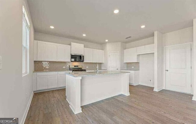 Building Photo - 2665 Mourning Dove Dr