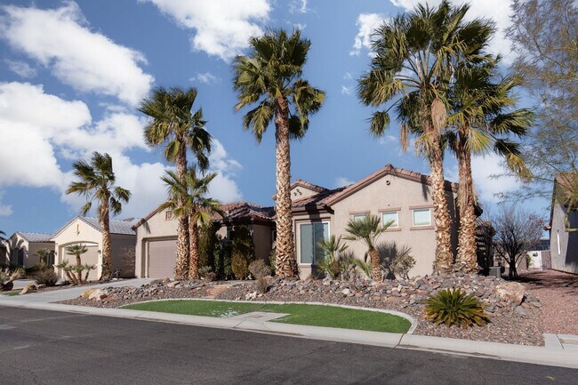 Primary Photo - Beautiful Home With Casita in Sun City Anthem