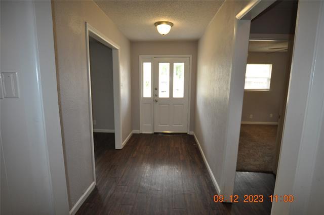 Building Photo - 2232 Shady Brook Dr