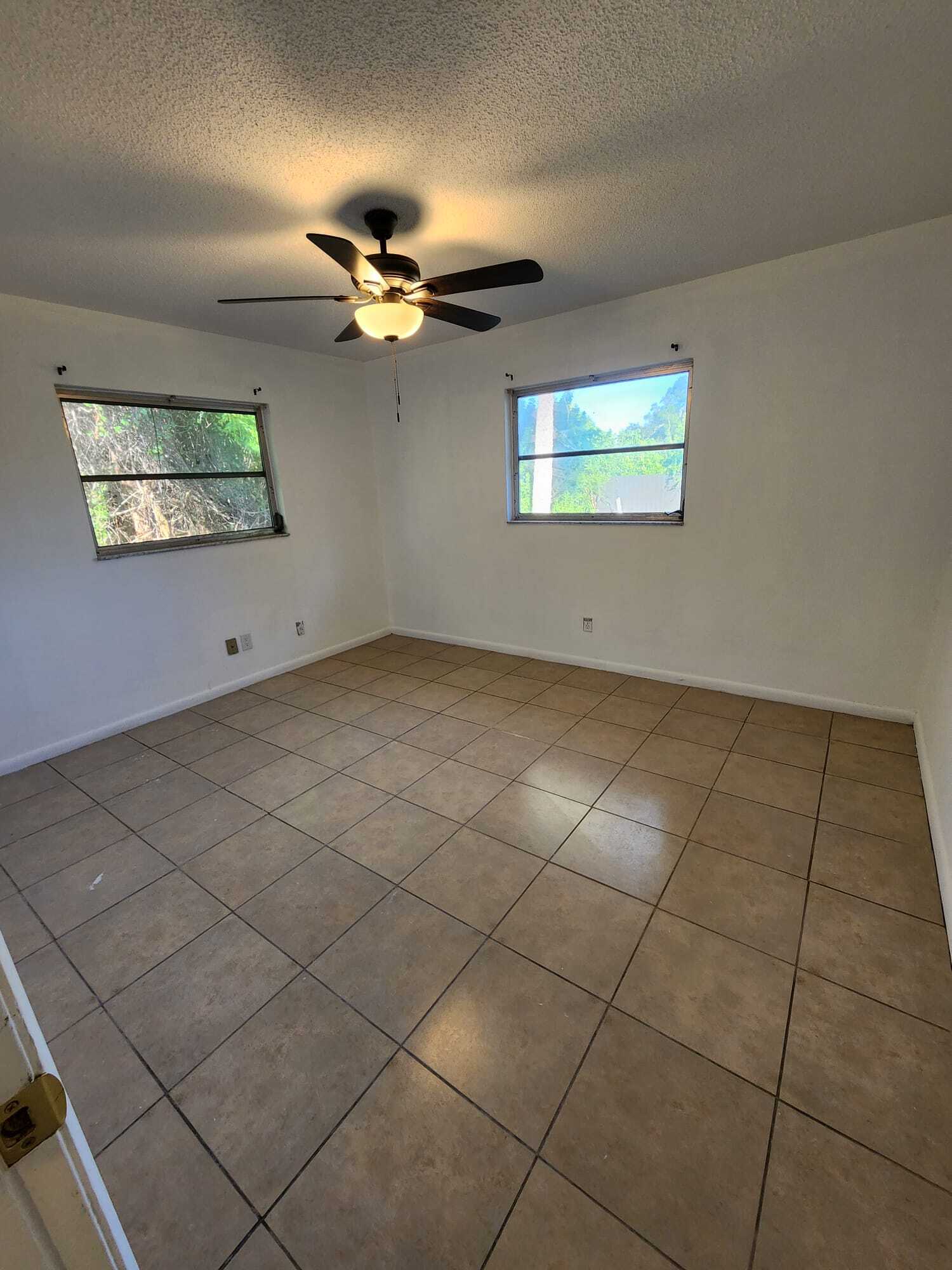 Building Photo - 2332 Achilles St