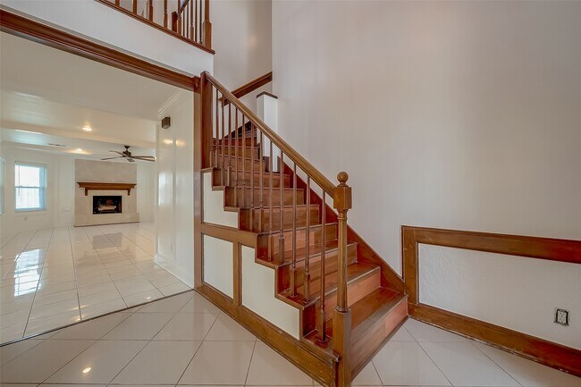 Building Photo - 20206 Cadogan Ct