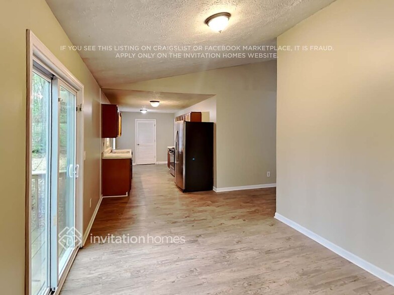 Building Photo - 86 Hartley Way