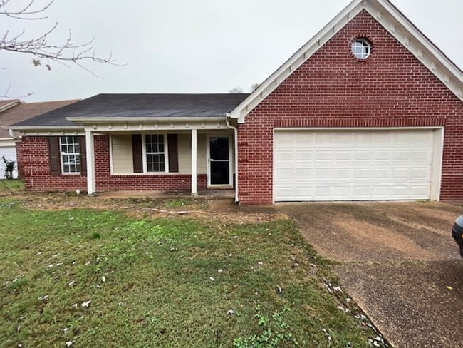 Primary Photo - Renovated 3 Bedroom 2 Bath Home for Rent!!