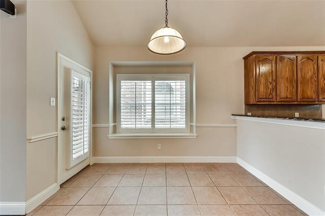 Building Photo - 34 Painted Rock Ct