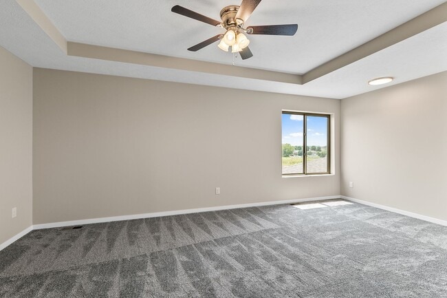 Building Photo - LIKE NEW  3 bed 2 1/2 bath townhouse NW Lincoln