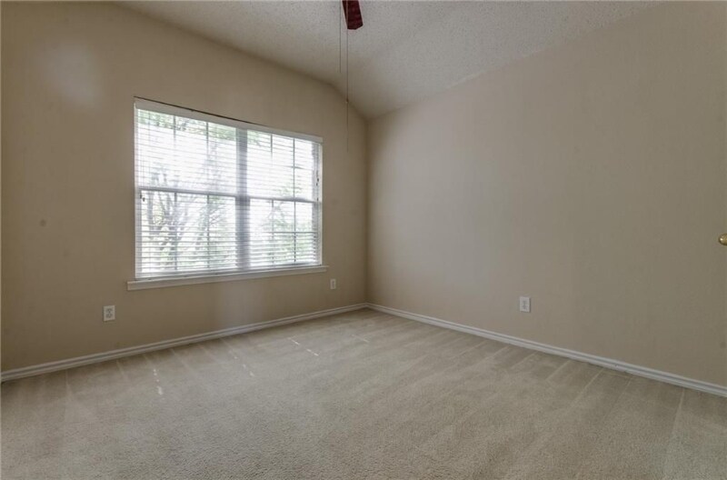 Building Photo - 1809 Eastfork Ln