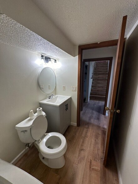 Building Photo - 3808 Vera Cruz Ave N