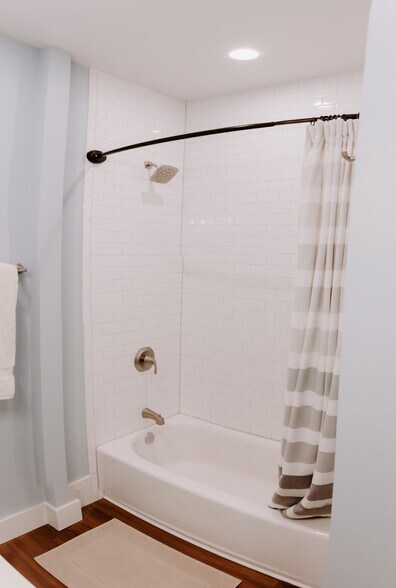 Bathroom - 4757 36th Ave S
