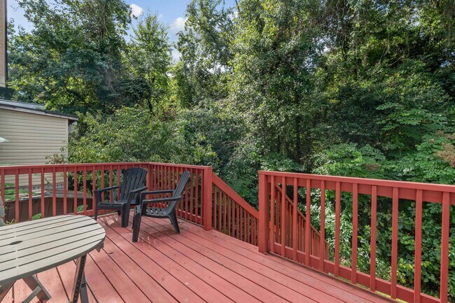 Building Photo - 2961 Viking Way