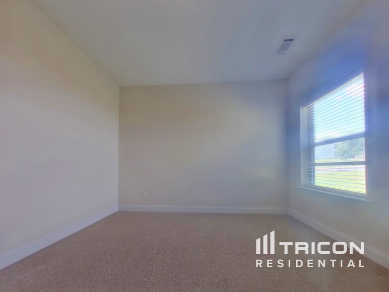 Building Photo - 474 Cantrell Dr