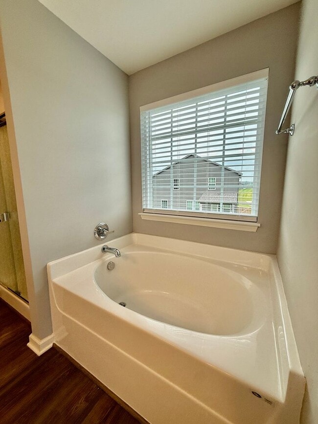 Building Photo - Beautiful home in Georgetown four bedrooms...
