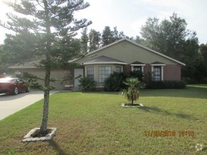 Building Photo - Pool Home  Osceola County