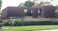 Building Photo - 1304 13th Ln
