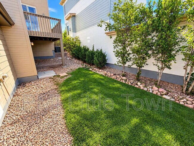 Building Photo - 9785 Dunning Cir