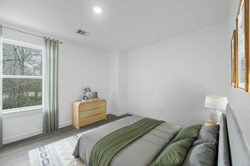 Building Photo - 8011 Caddo Rd