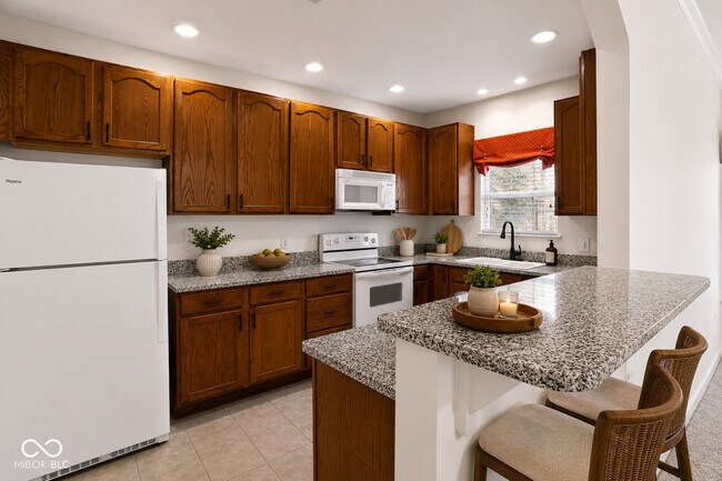 Building Photo - 1112 Sedona Pass