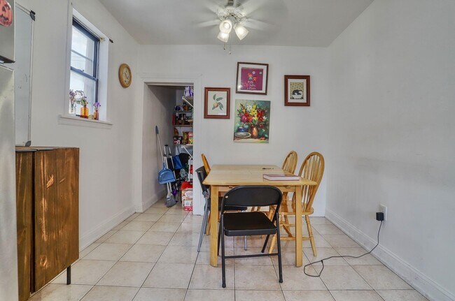 Building Photo - 397 Palisade Ave