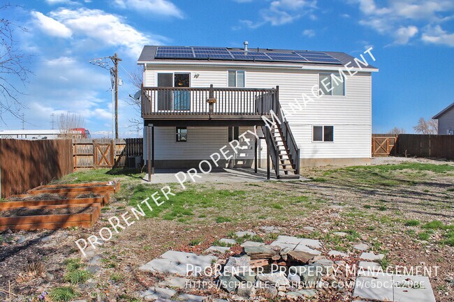 Building Photo - 4252 S Midland Dr