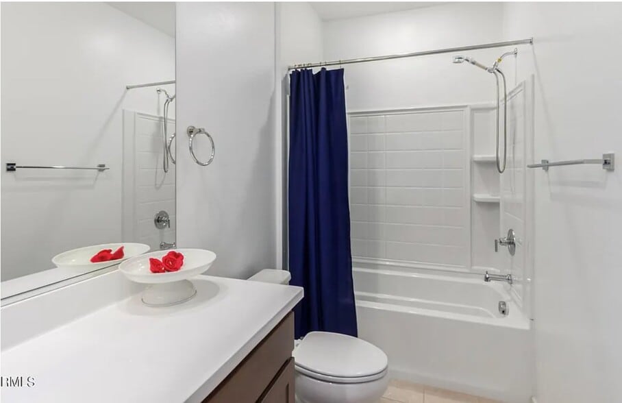 Building Photo - 1111 W. Diamondback Dr.