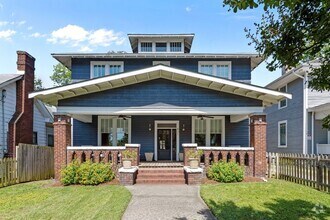 Building Photo - Gorgeous Renovation near Downtown Durham -...