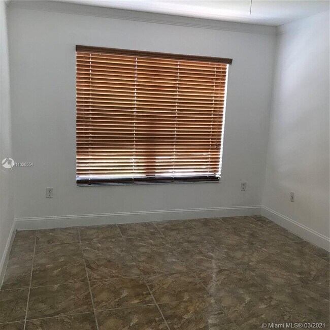 Building Photo - 10564 NW 8th Ln