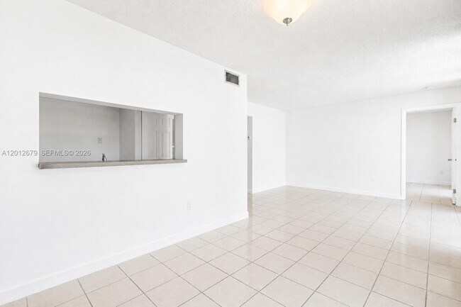 Building Photo - 11750 SW 18th St