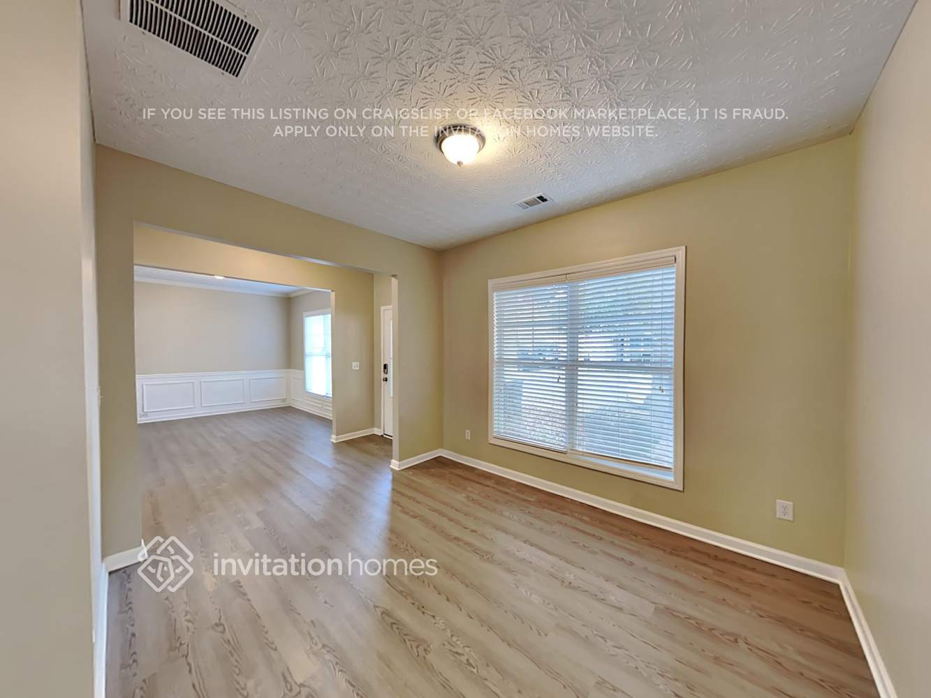 Building Photo - 807 Inkberry Rd